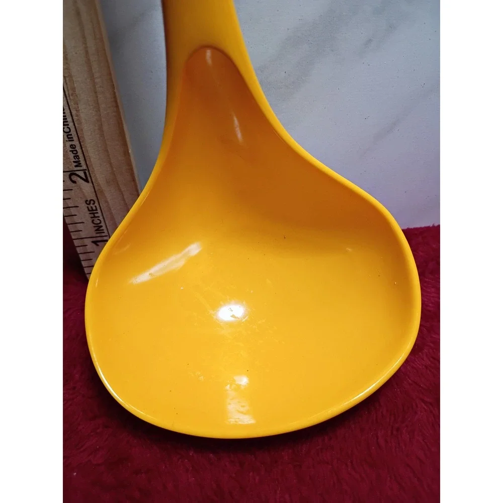 Mepal Rosti Melamine Ladle Yellow 2525 Made in Denmark for Hutzler Vintage MCM